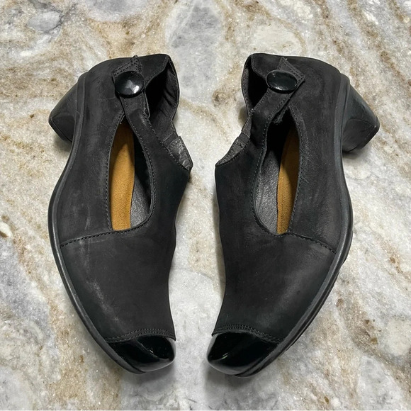 Naot T Strap Mary Jane Leather Pump Shoes EU 37 L6 - Picture 3 of 13